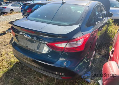 2014 Ford Focus Se from USA, damaged, VIN 1FADP3F27EL458489